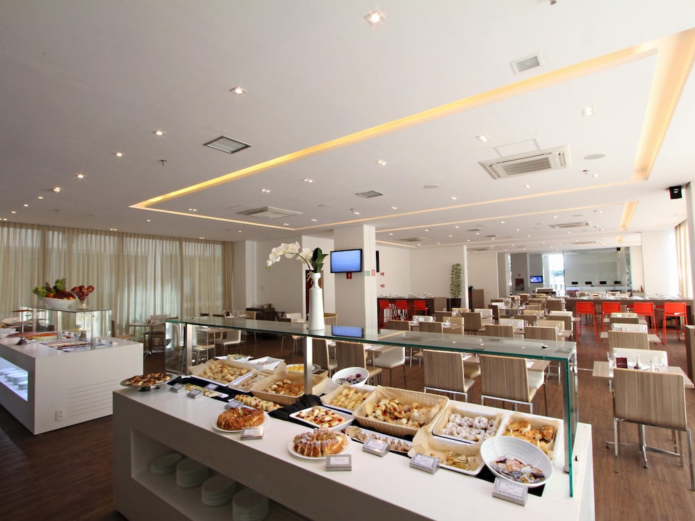 Ibis Styles Brasilia Aeroporto Hotel (ex Base Concept Hotel) 43/69