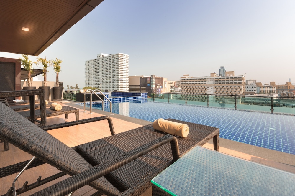 Acqua Hotel Pattaya 27/50