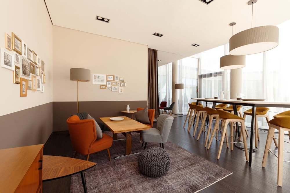 Vienna House Easy by Wyndham Osnabruck 48/75
