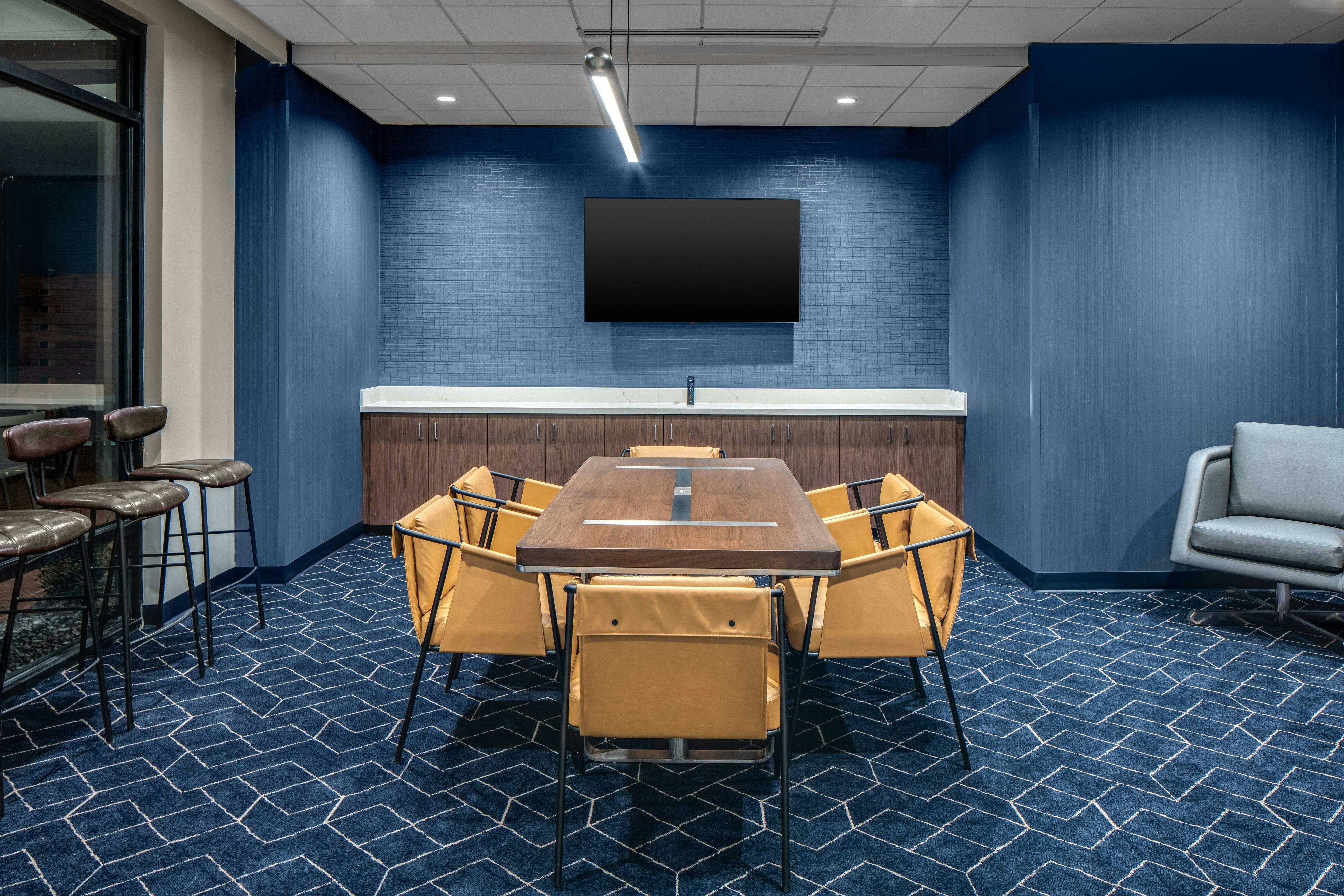 Courtyard by Marriott Jefferson City 13/20