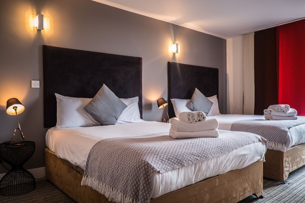 Kspace Sinclair Serviced Apartments 8/30