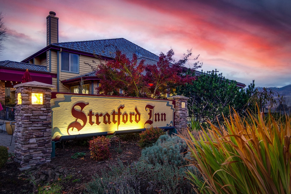 Stratford Inn 1/71