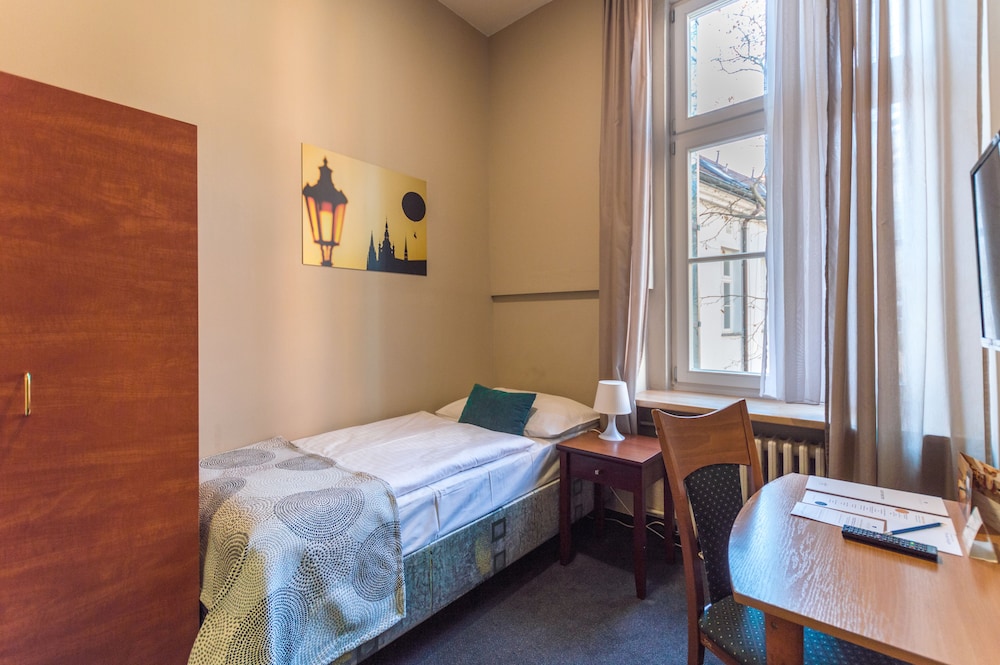 Hotel Adler 24/50