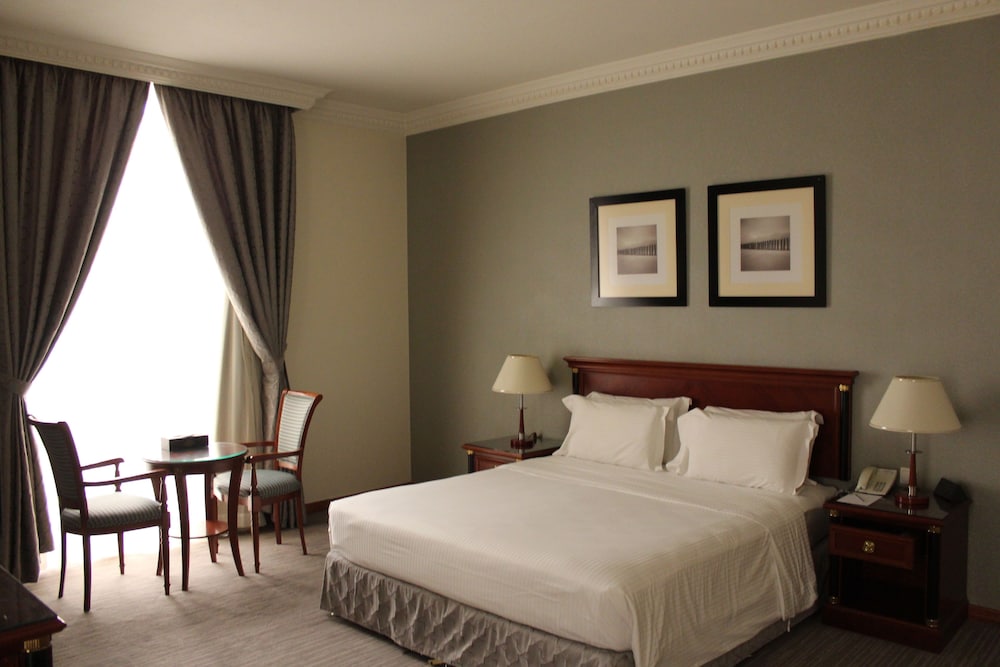 غرفة قياسية بسرير كينج وسرير فردي، فندق التنفيذيين العليا(Executives Hotel Olaya) 2/7