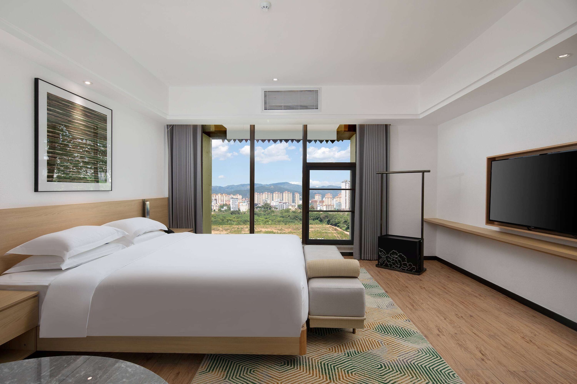 Deluxe, Suite, King Bed