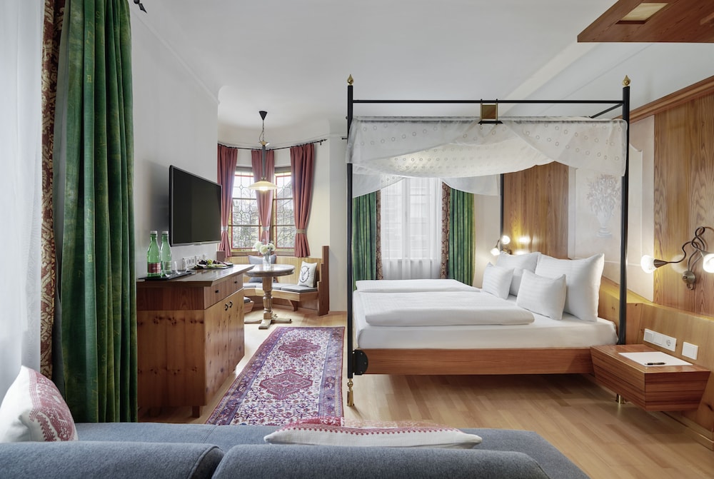Hotel Schwarzer Adler 29/48
