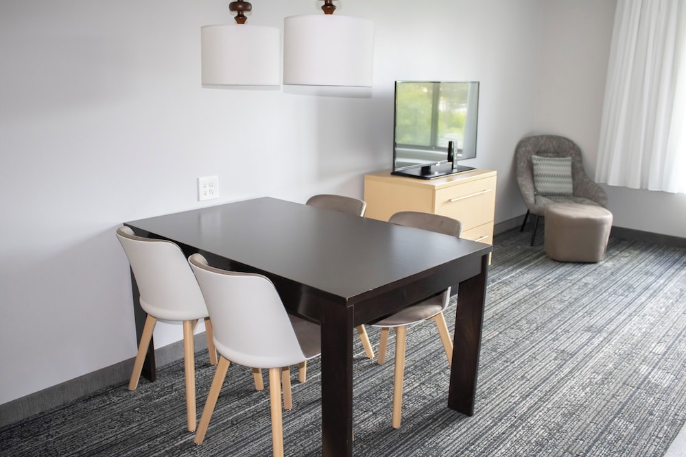 Towneplace Suites Columbia Northwest Harbison 44/51