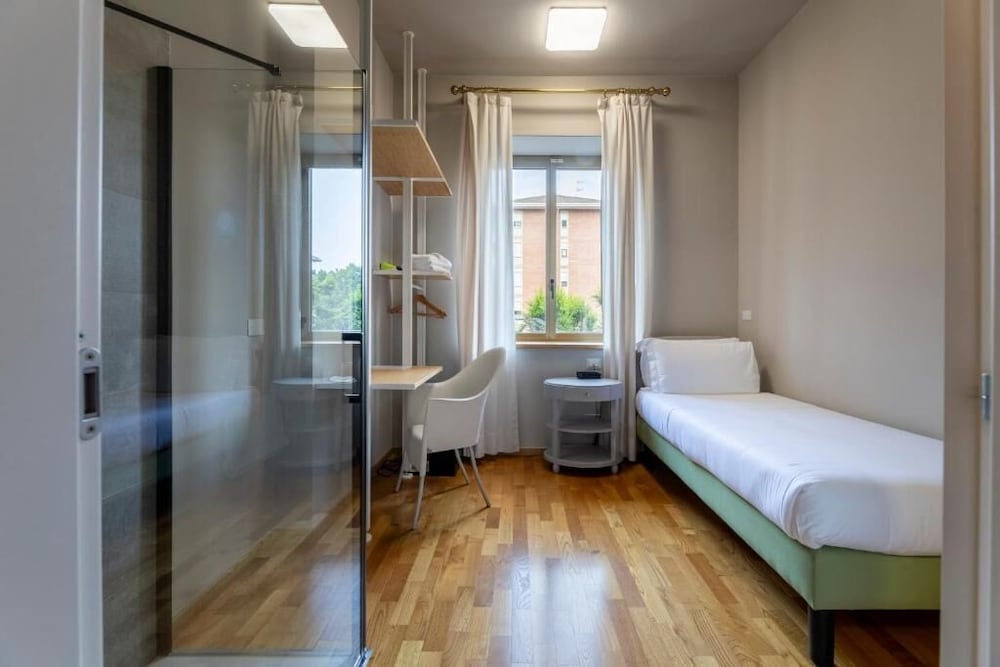 Hotel Astoria 6/39
