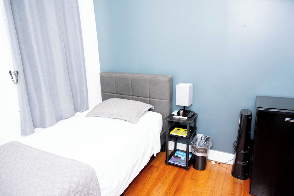 Shefah Hotel 12/50