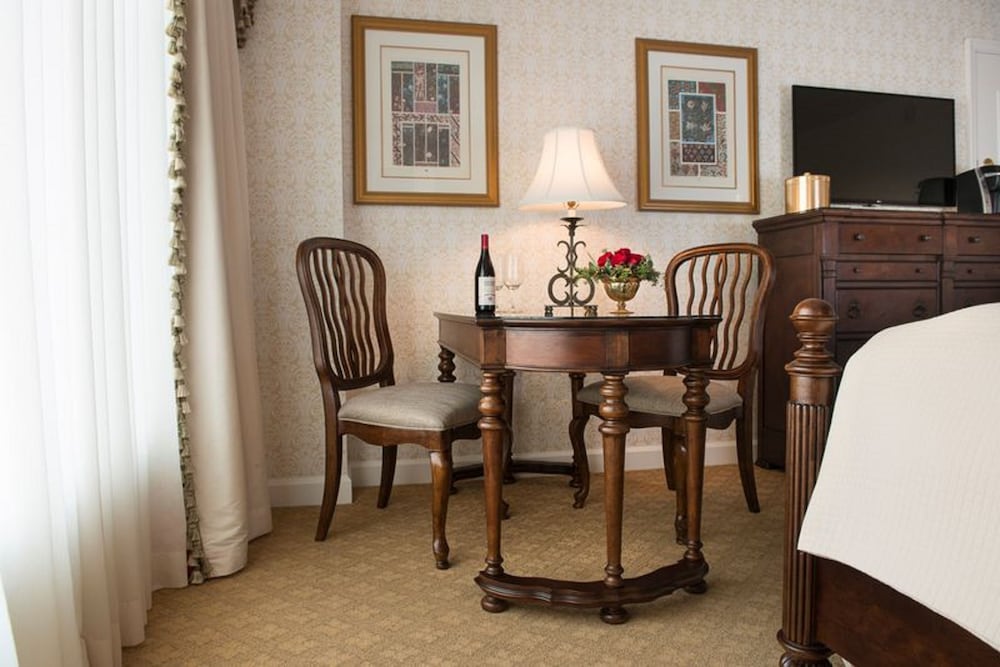 Inn On Biltmore Estate 35/50