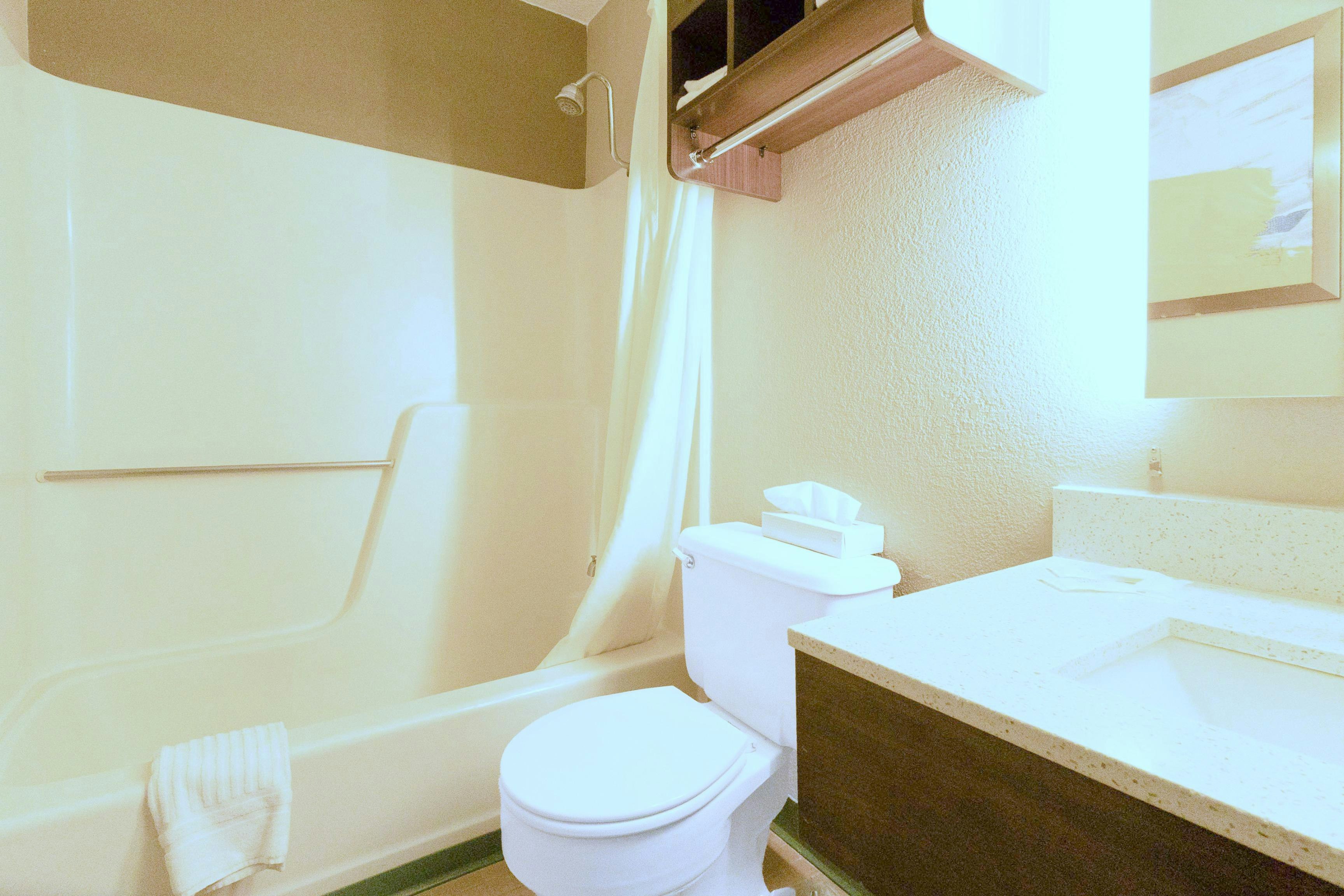 Mid Rest Inn Lexington NE I-80 48/50