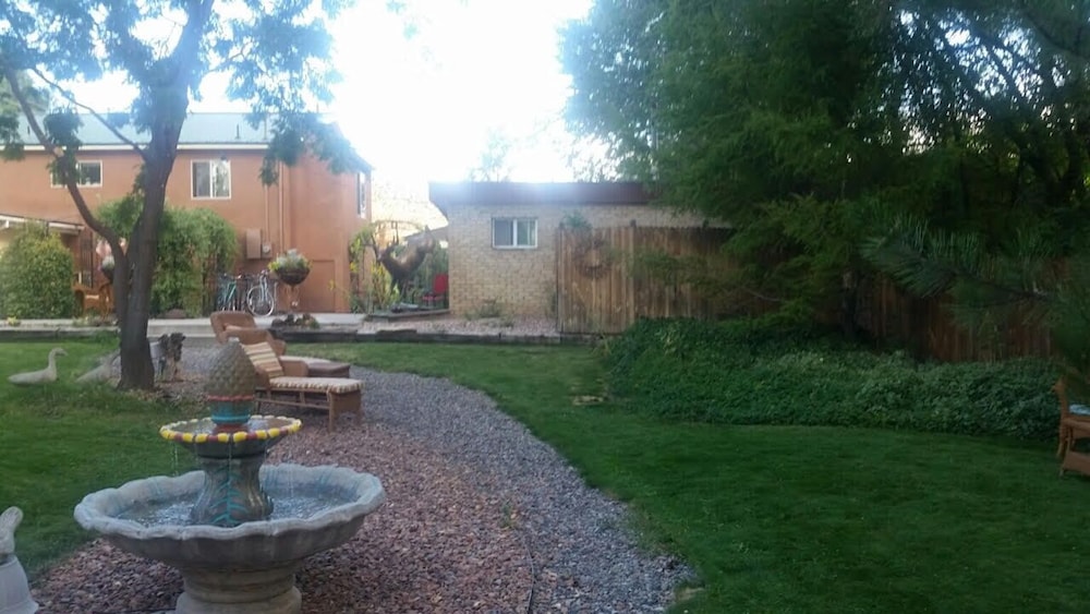 Rocky Mountain Inn 37/50