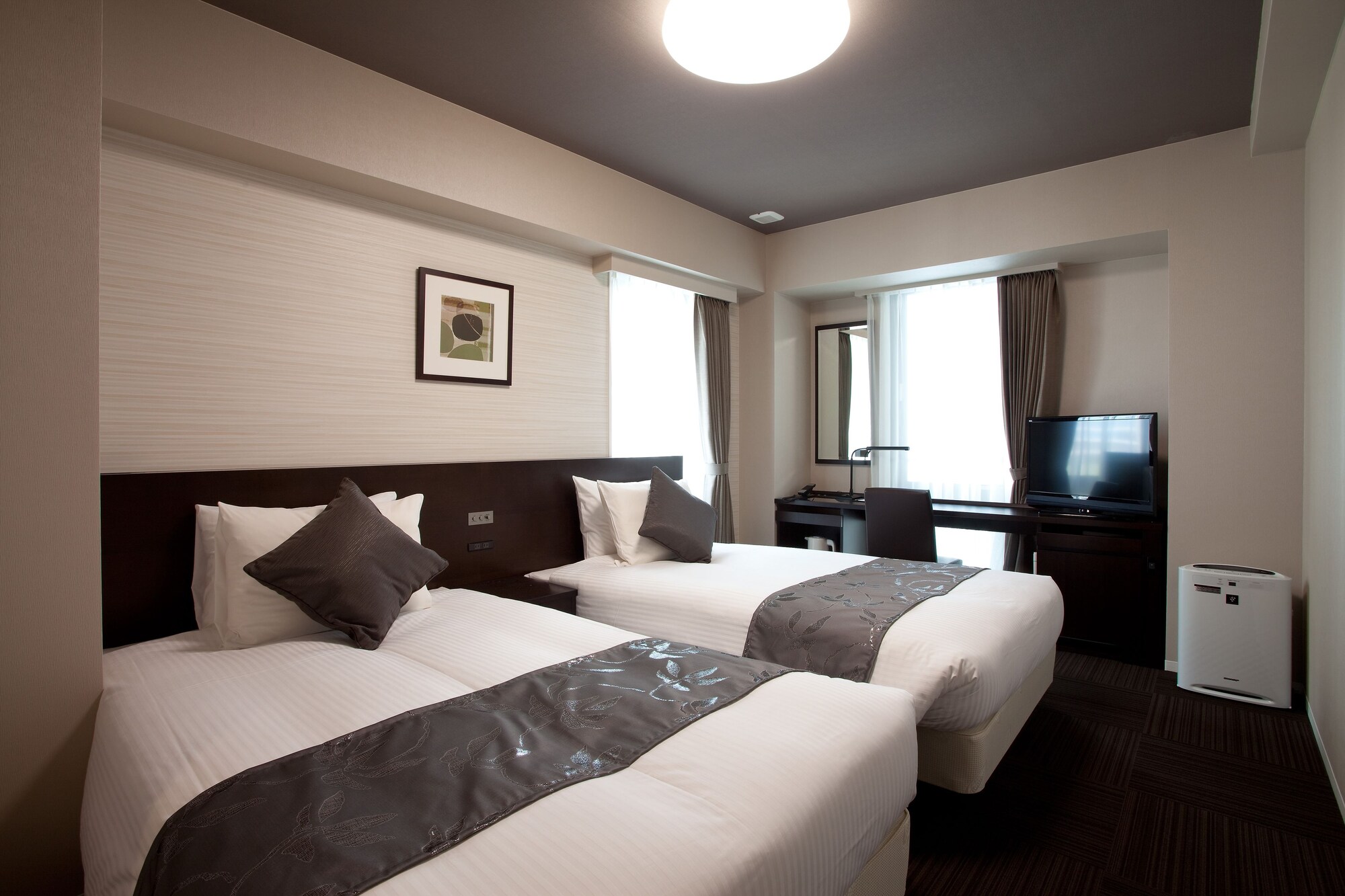 STANDARD, TWIN BEDS, SMOKING