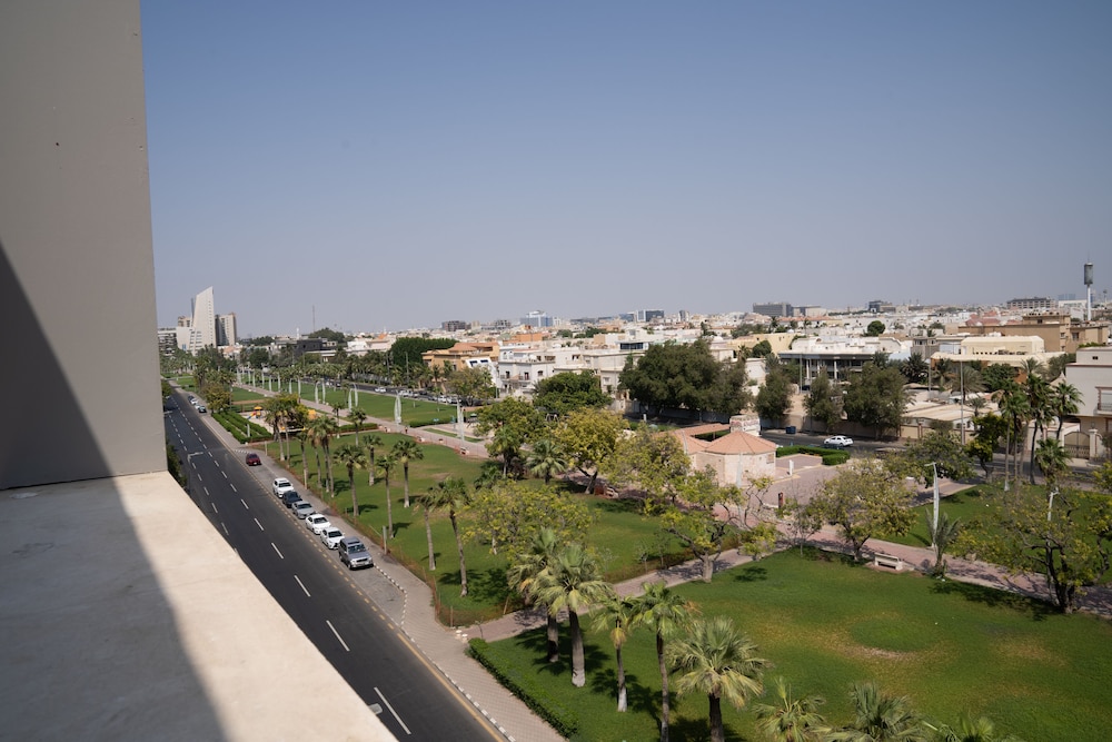 منتزه سروات جدة(Sarwat Park Jeddah) 46/60