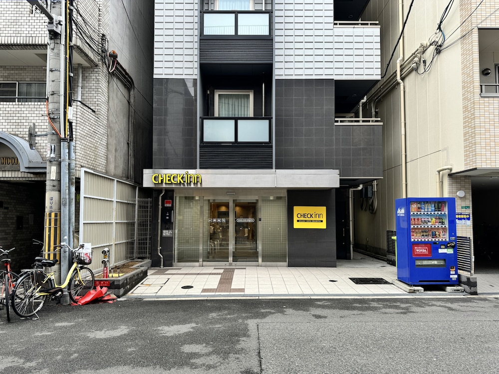 CHECKinn Osaka Shinimamiya 22/30