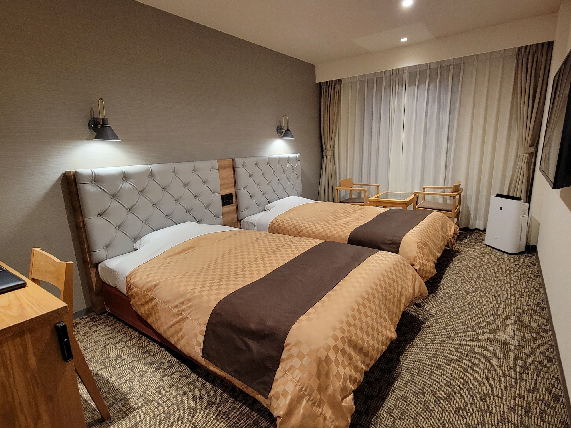 DESIGN, TWIN BEDS