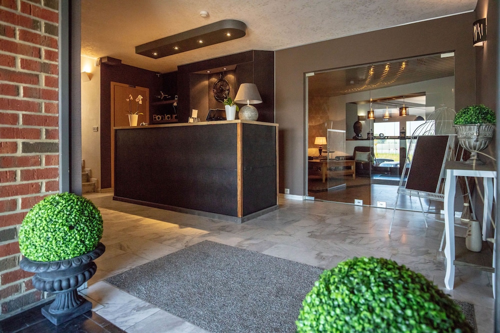 Park Hotel Airport 5/46