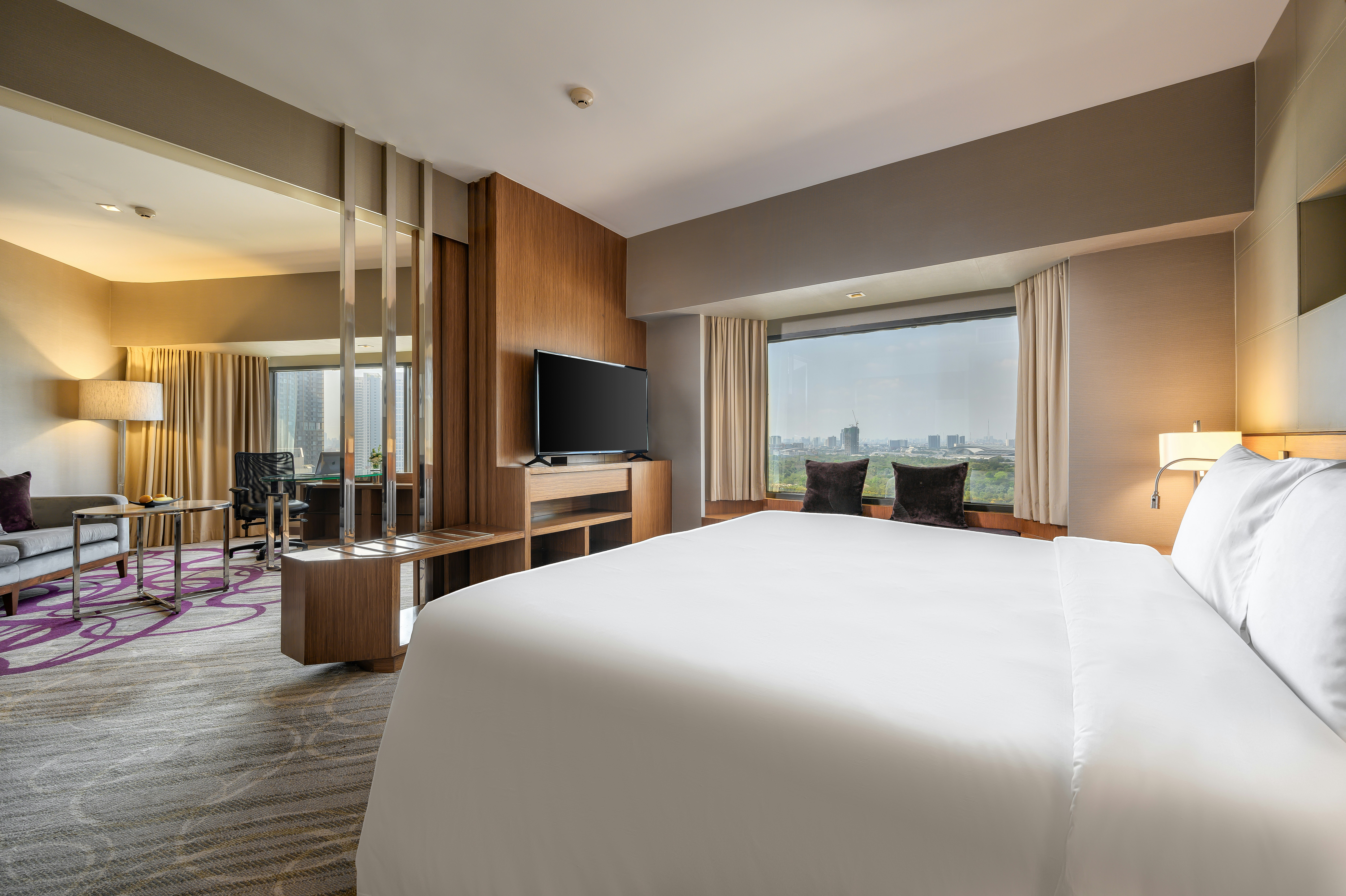 CLUB, PREMIUM, DELUXE, SUITE, KING BED