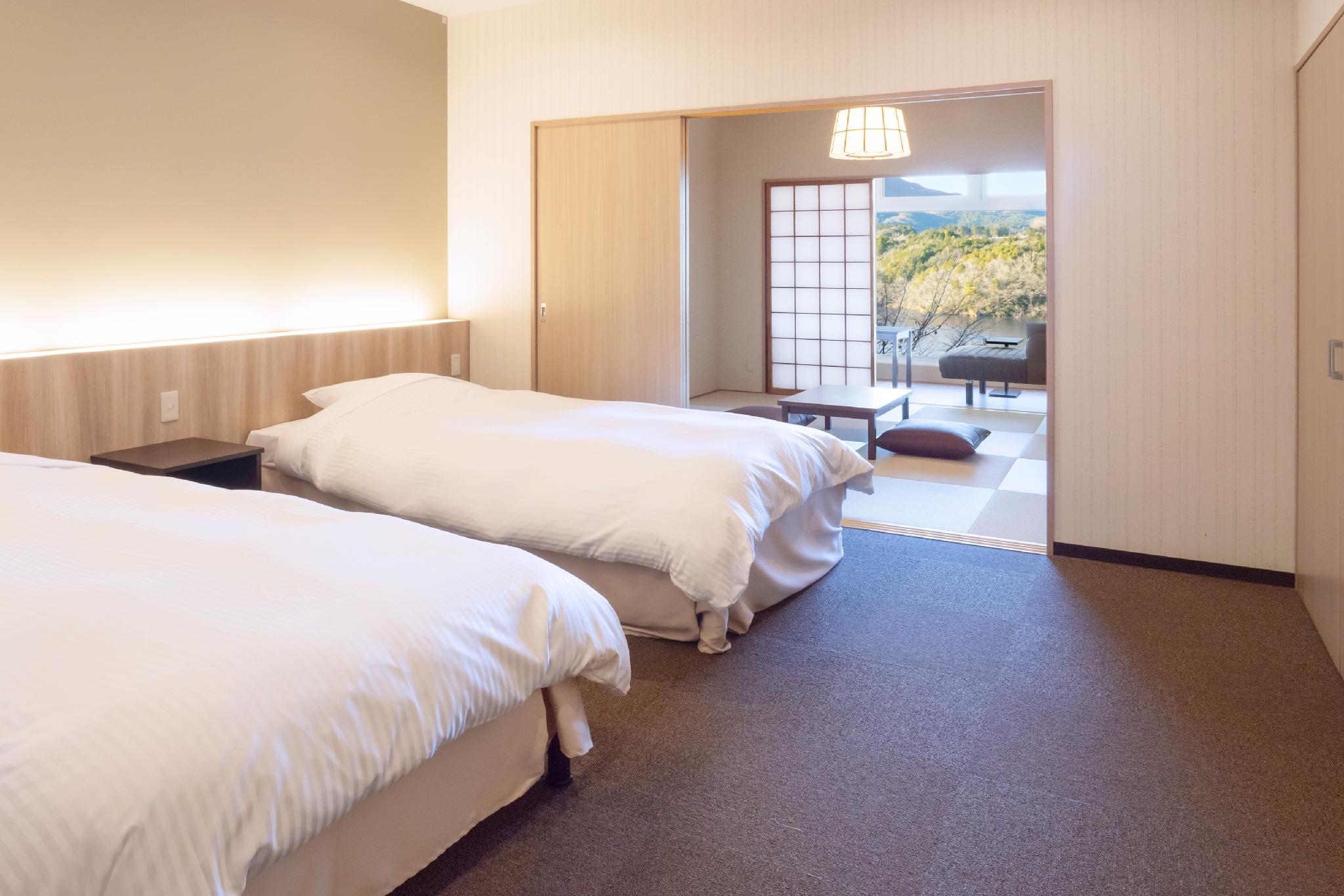 Japanese Western, Superior, Twin Beds, 2 Futon Beds, Indoor Bath