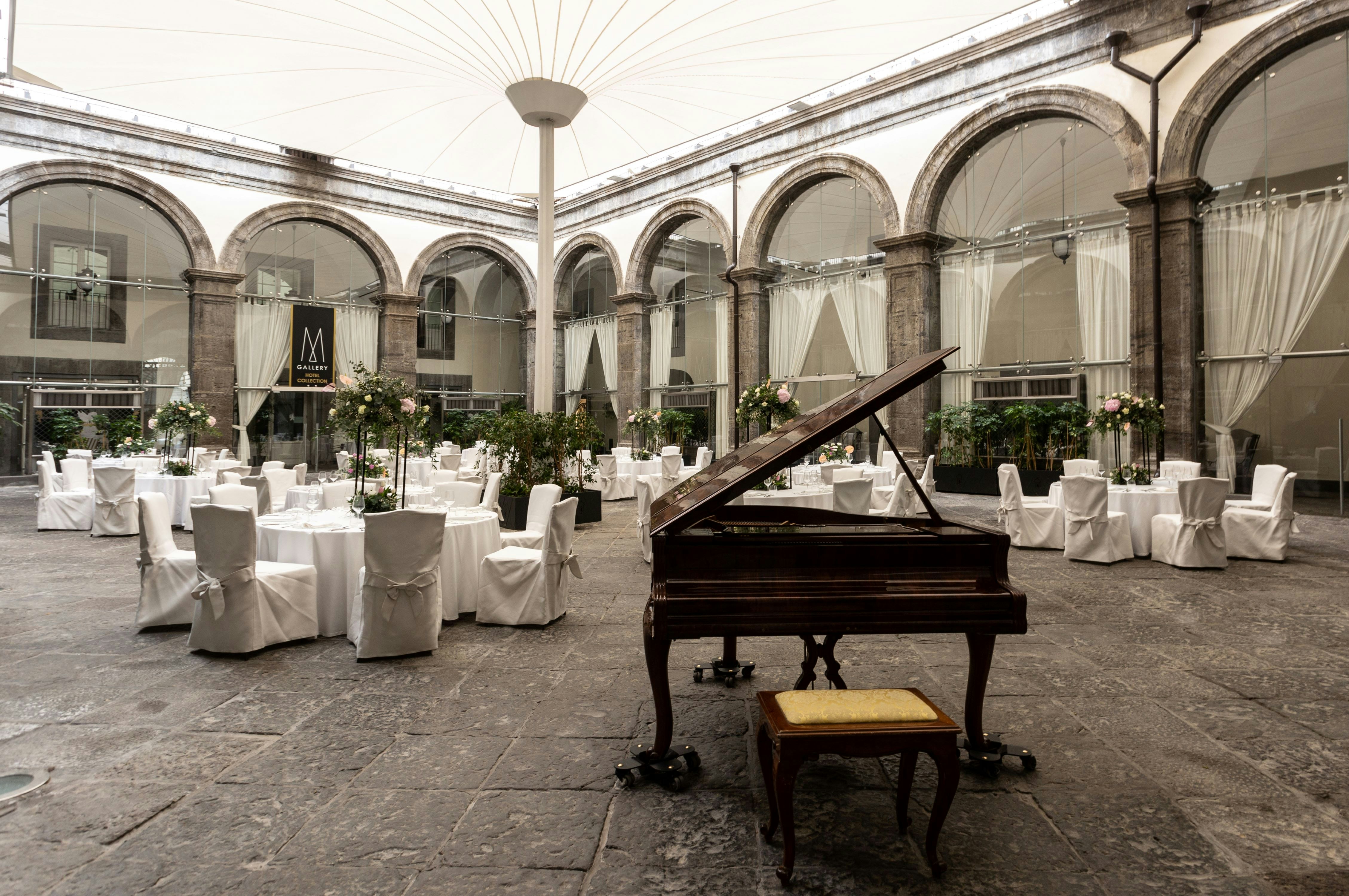 Palazzo Caracciolo Naples 43/43