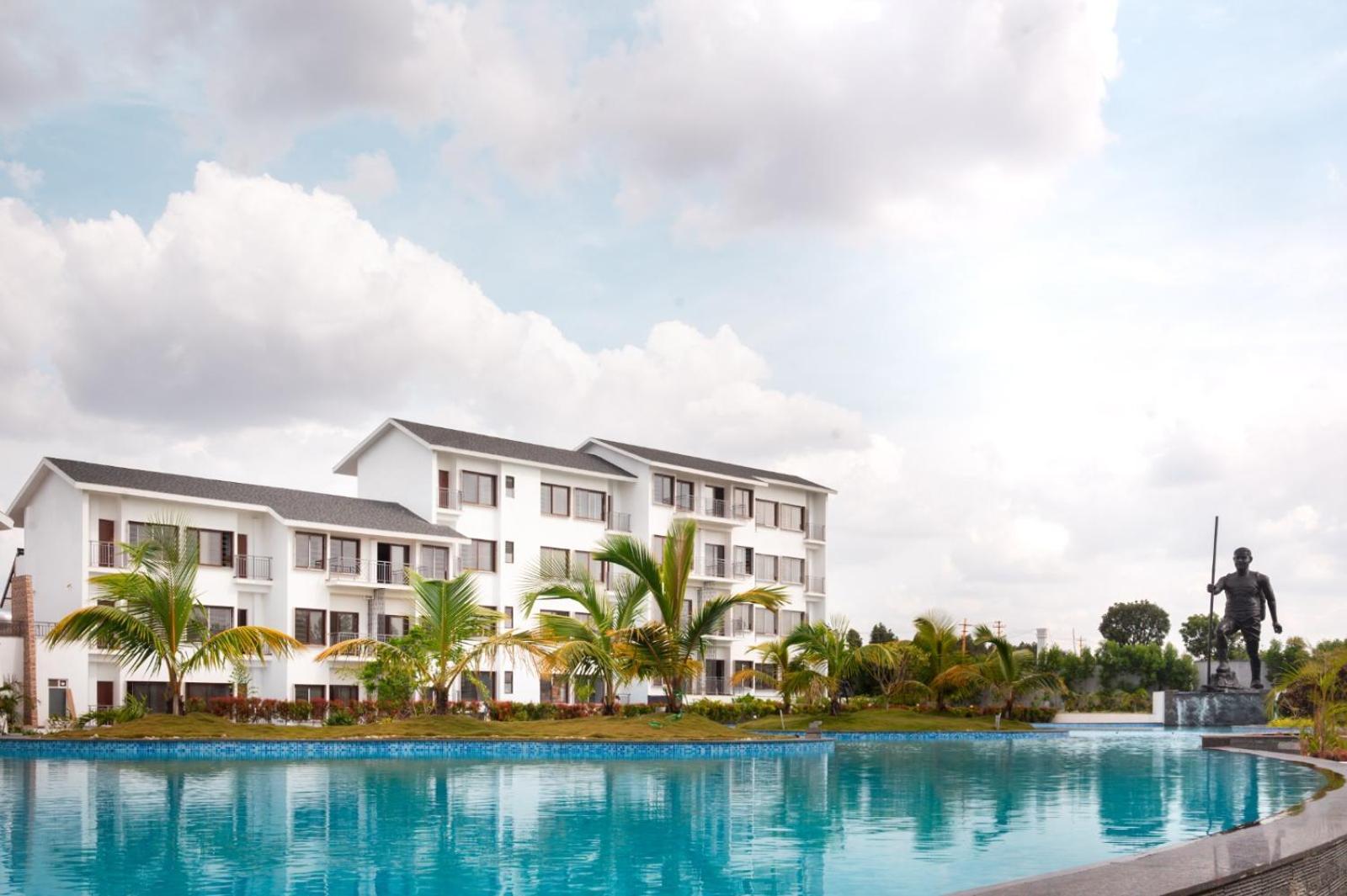 Sportico Resort Bangalore 2/50