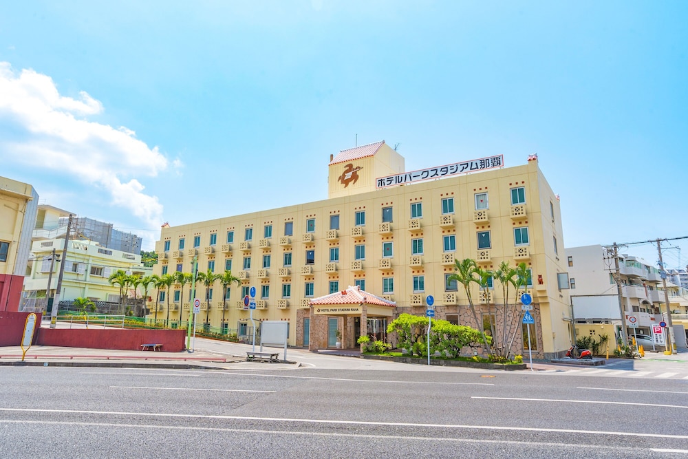 Hotel Park Stadium Naha 3/42
