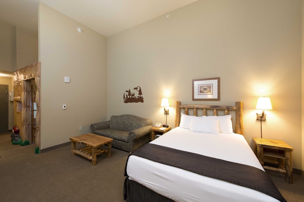 Great Wolf Lodge Grand Mound 16/65