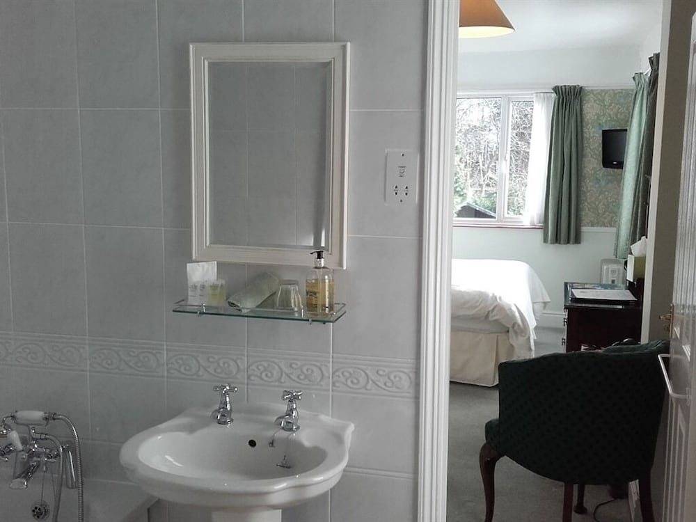Beaufort Lodge 18/20
