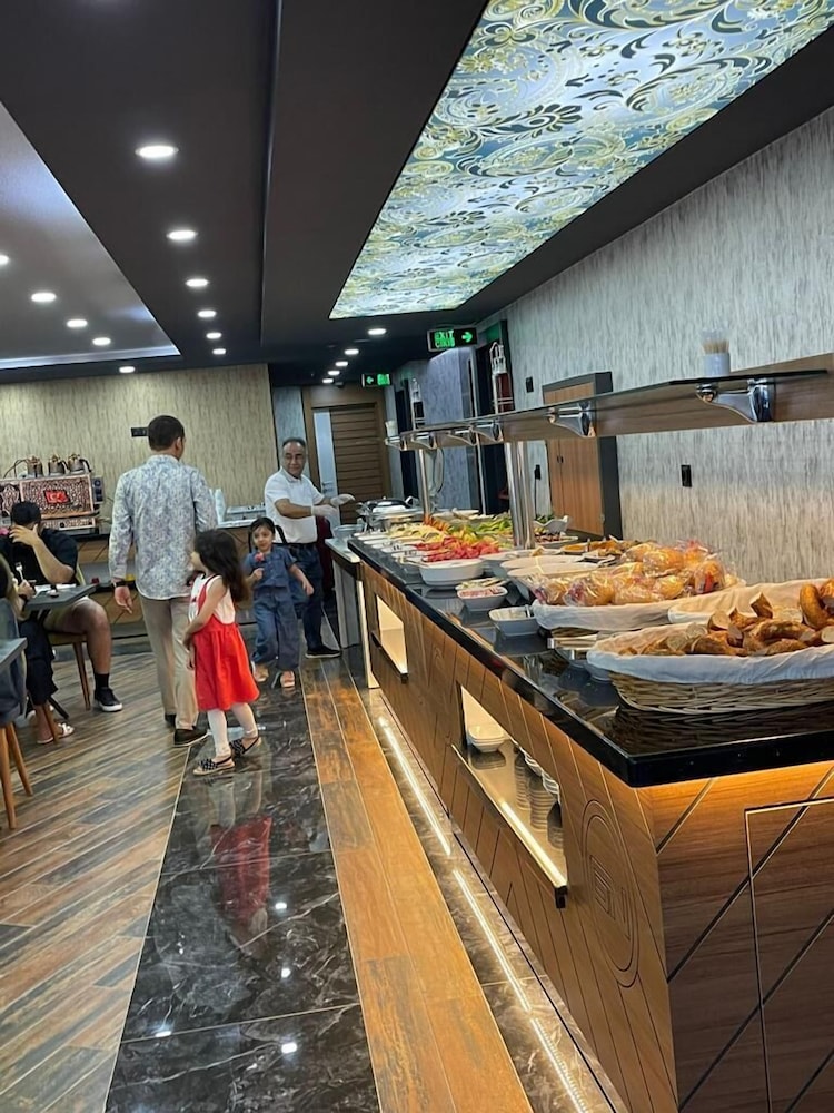 Grand Nergiz Otel 30/42