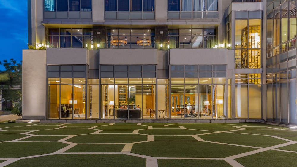 HYATT AHMEDABAD 6/50