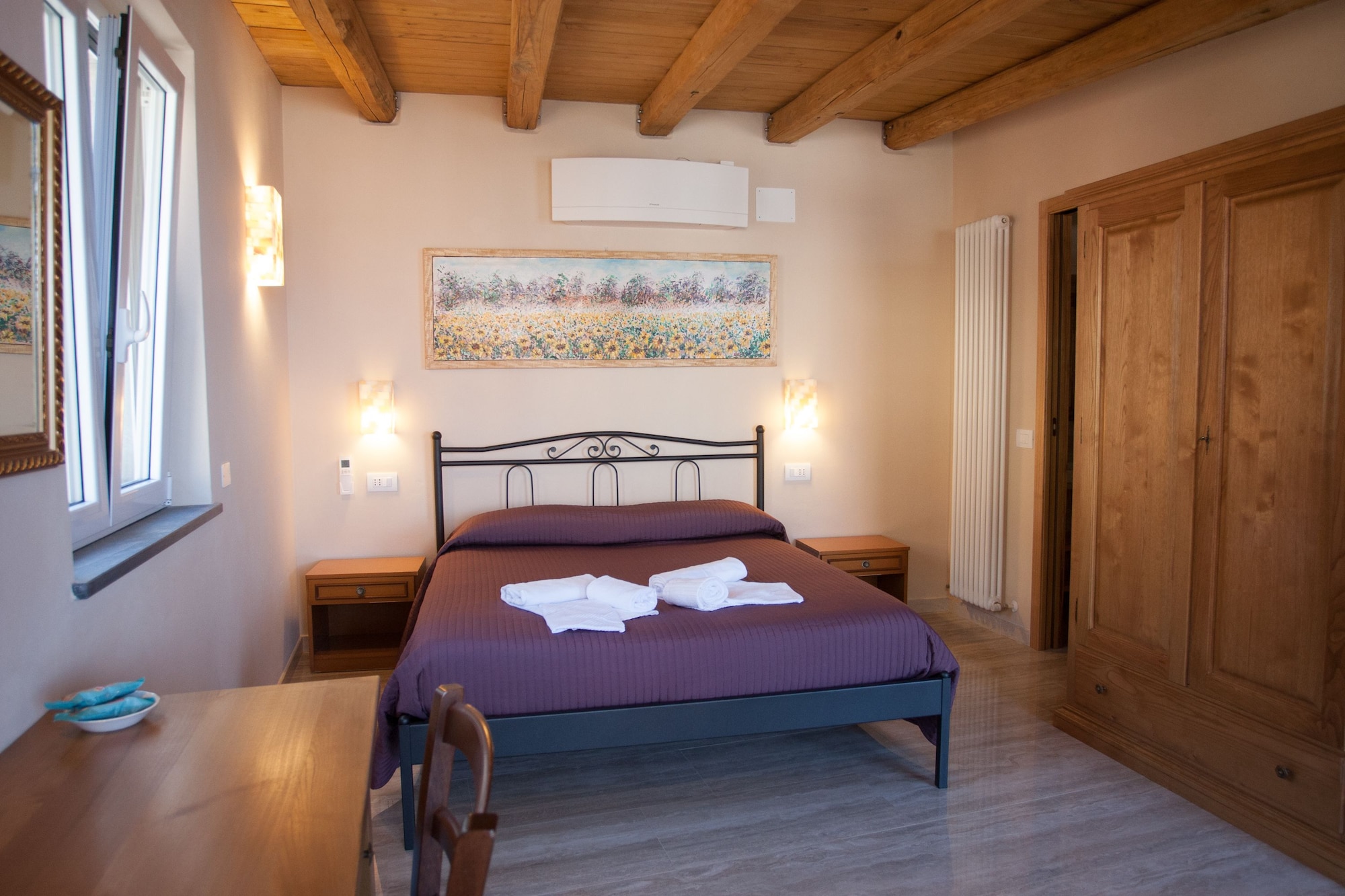 SUPERIOR, QUEEN BED, SEA VIEW, TERRACE