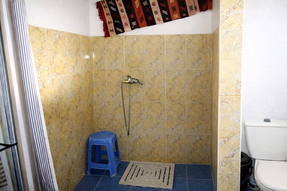 غرفة عائلية