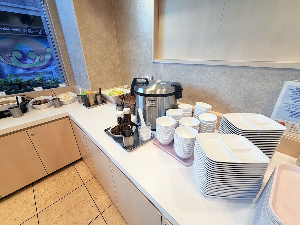 TOYOKO INN HANSHIN AMAGASAKI EKIMAE 12/63