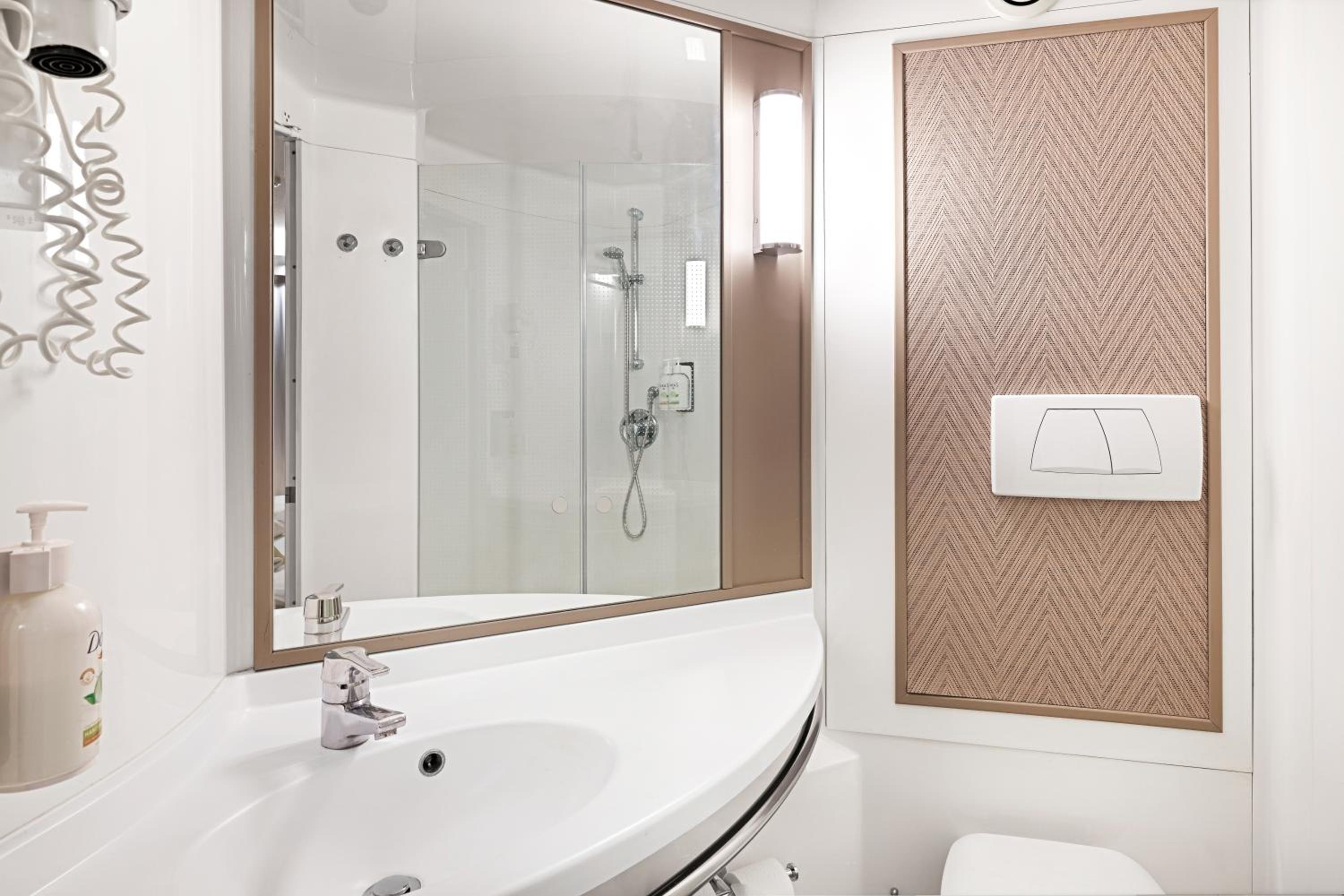 غرفة أساسية ثلاثية بسرير فردي، B&B HOTELS Zaragoza Centro 10/10