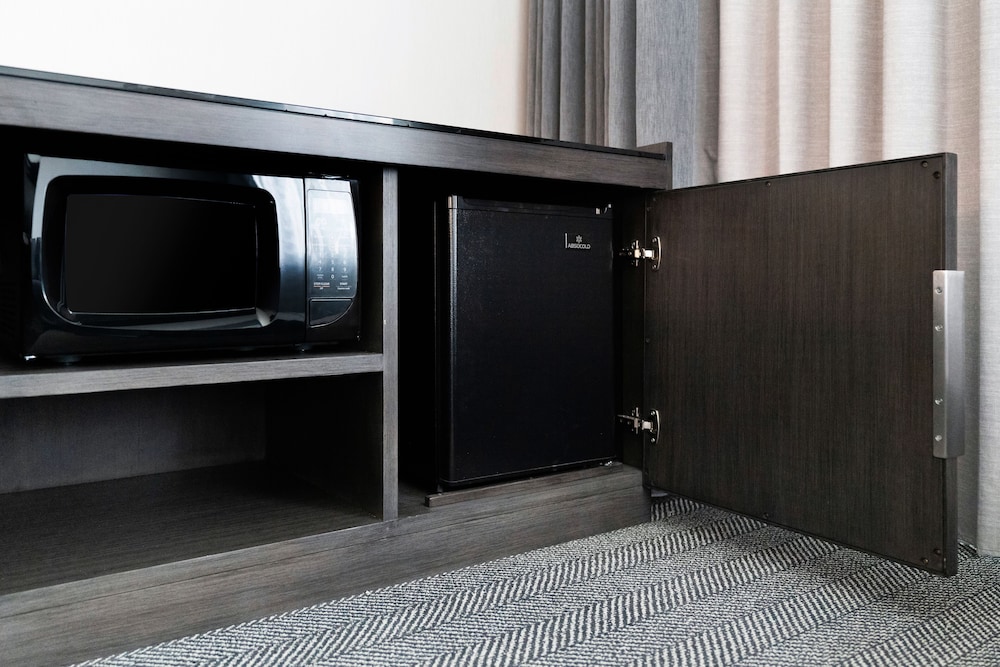 Courtyard by Marriott Marina del Rey 5/35