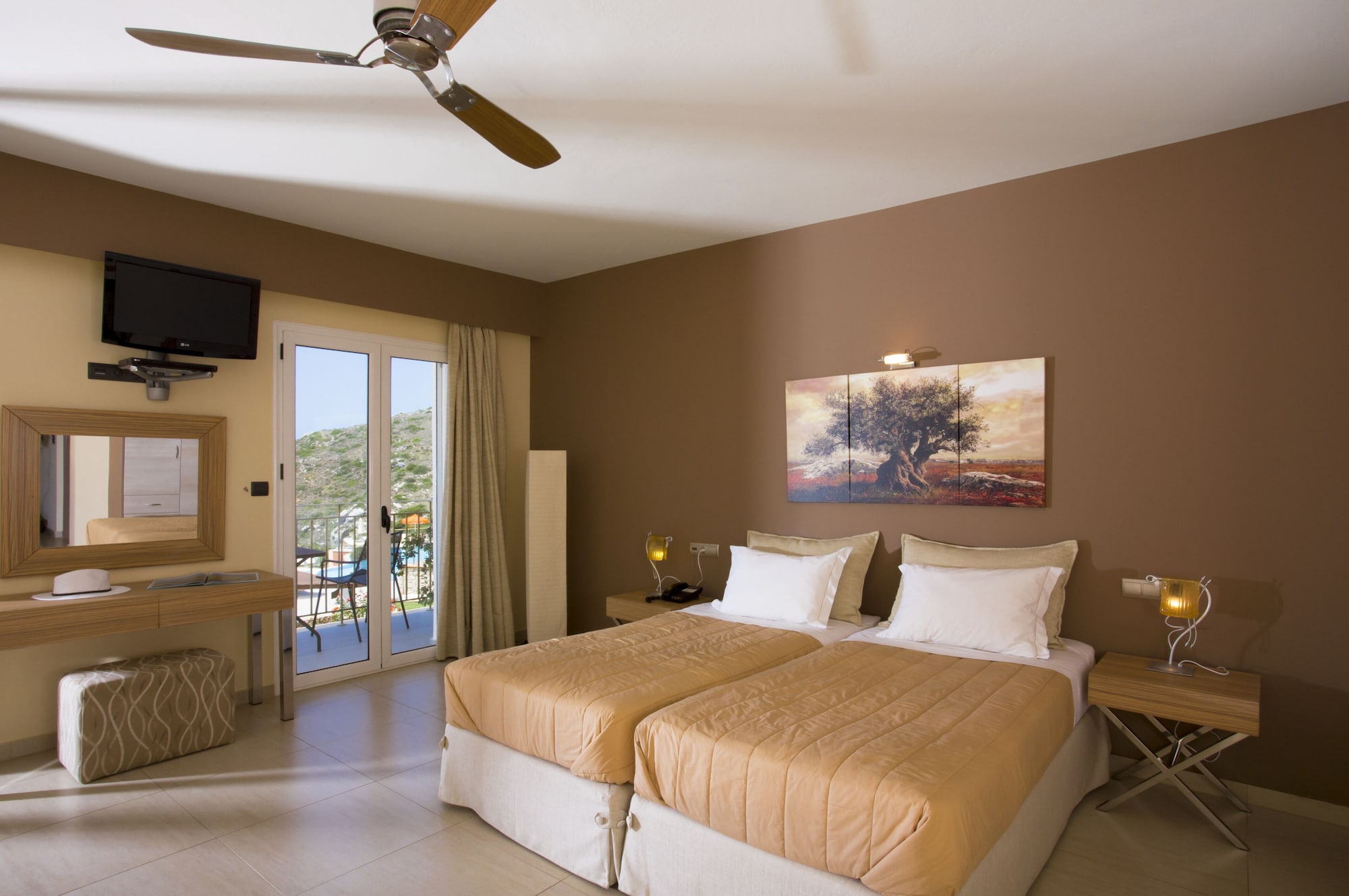 junior suite, pool view