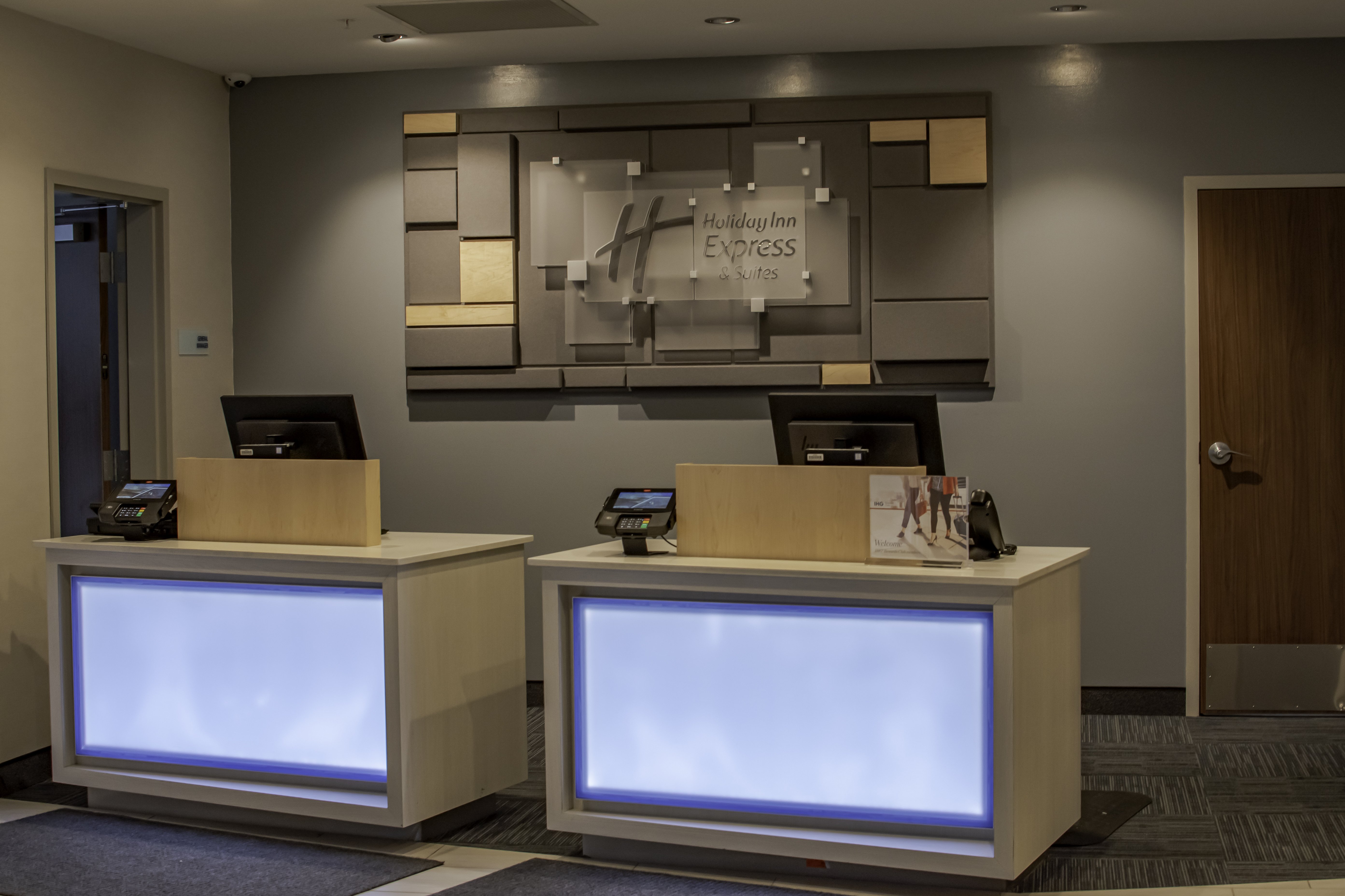 Holiday Inn Express & Suites Tonawanda - Buffalo Area 3/58