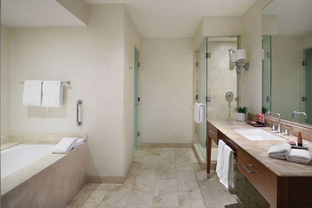 Bristol Panama, a Registry Collection Hotel 45/50