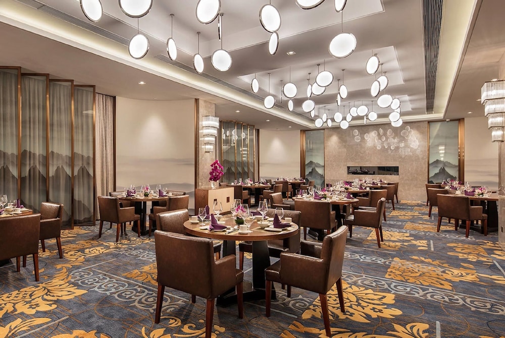 Howard Johnson by Wyndham Jimei Lake Plaza Xiamen 34/51