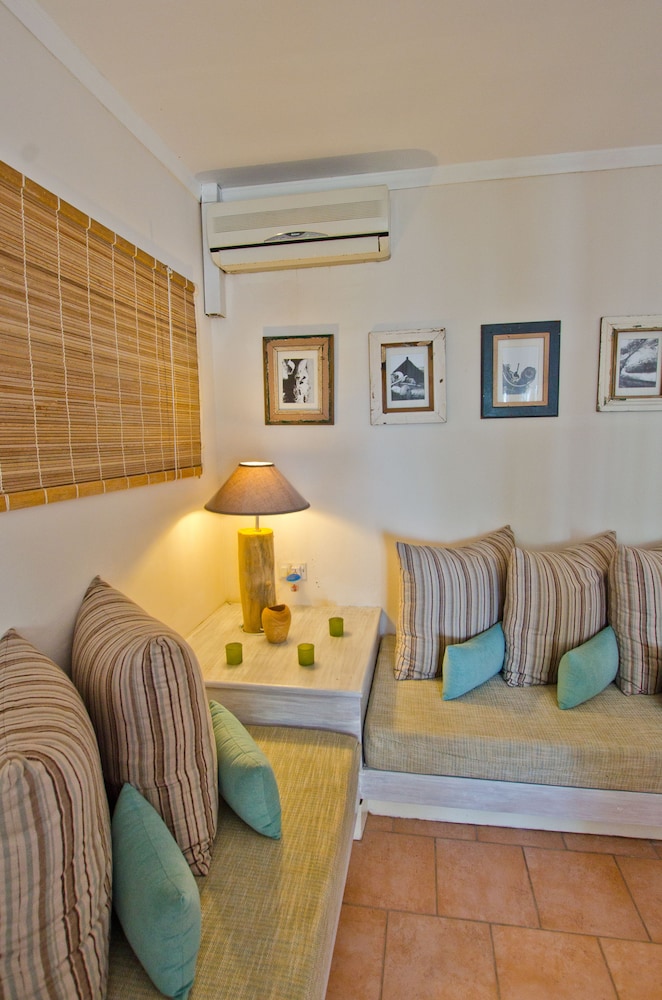 INDIAN OCEAN LODGE 32/60