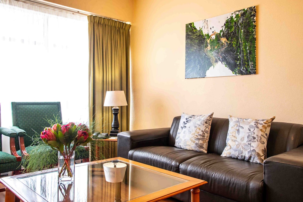 Bon Hotel Bloemfontein Central 37/60