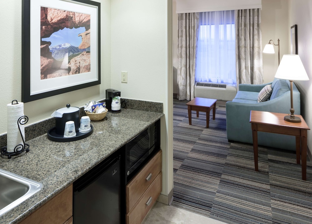 استوديو بسرير كينج مع أريكة، Hampton Inn & Suites Colorado Springs/I-25 South 4/4