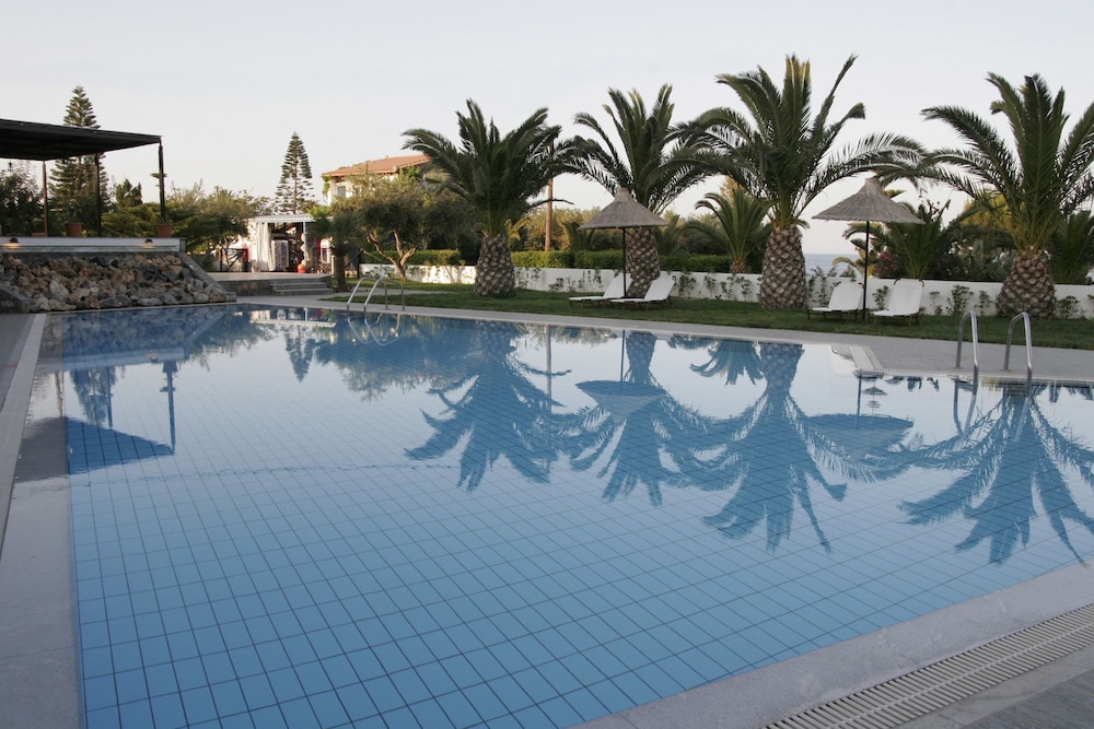 Hersonissos Maris 18/49