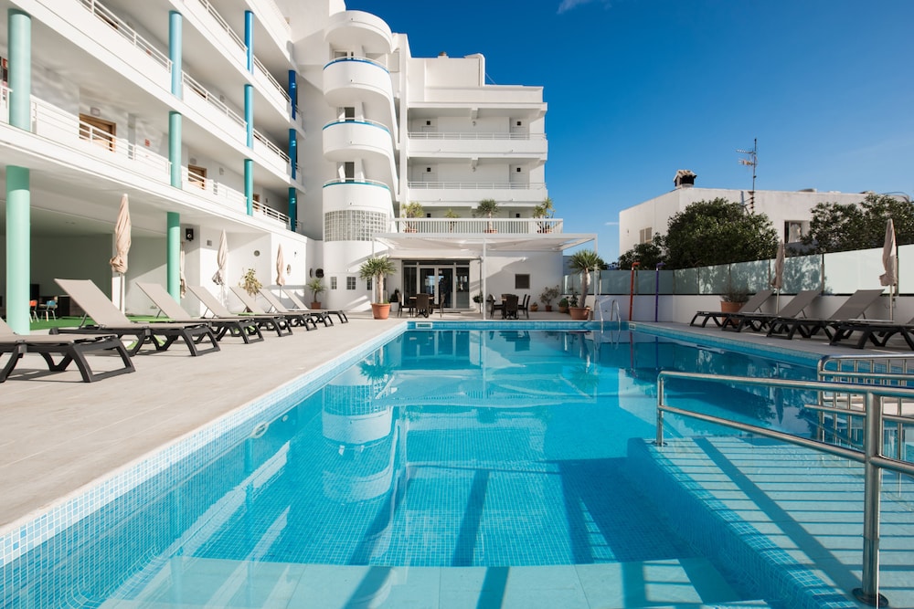 La kiki Apartments 23/25
