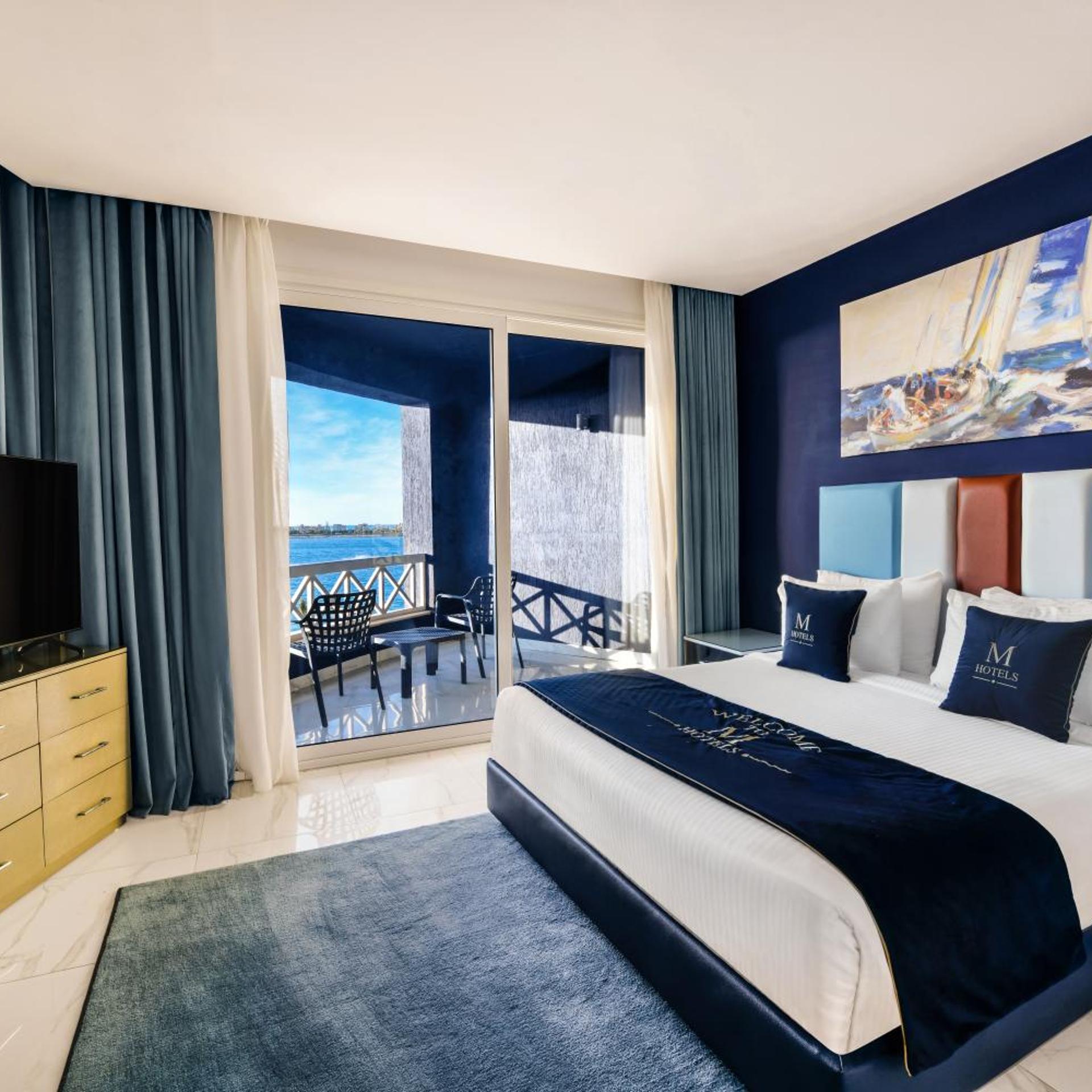 Executive Sea View One Bedroom Suite
