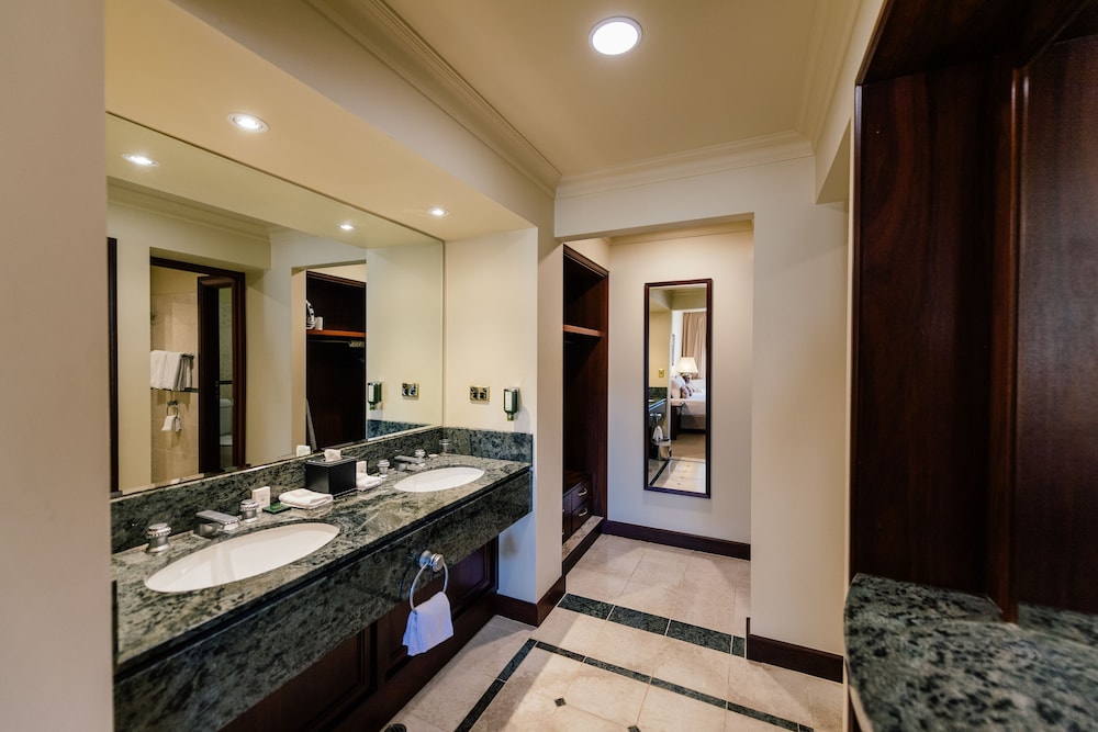 45 Joondalup Resort Country Club Blvd 25/44