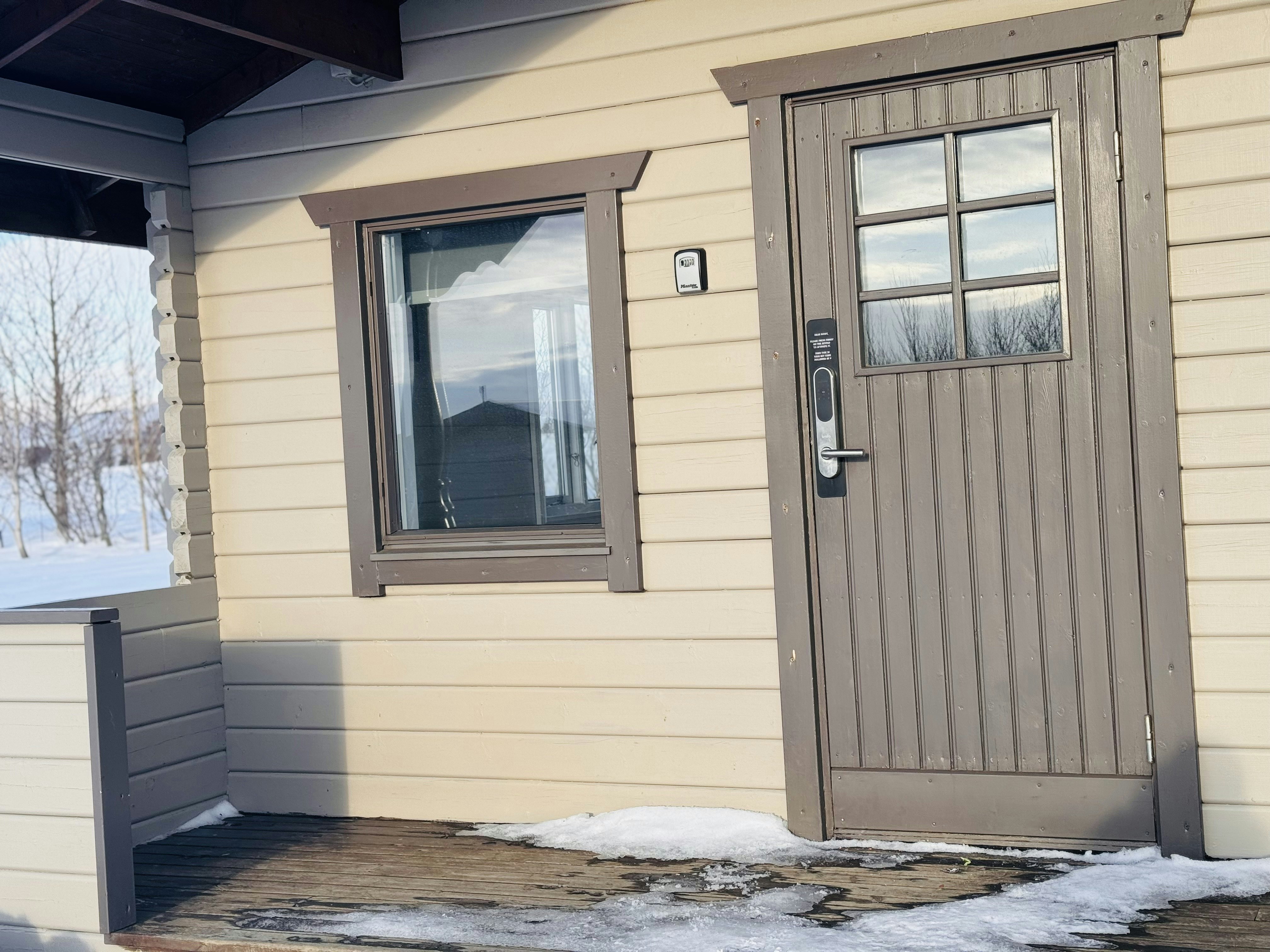 Hellisholar Cottages 2/19