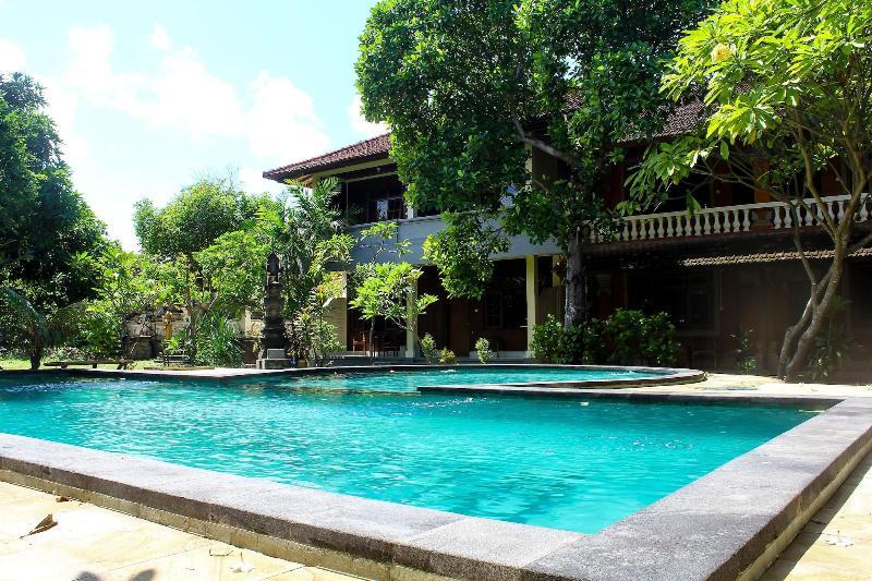 Budhi Beach Inn 28/30