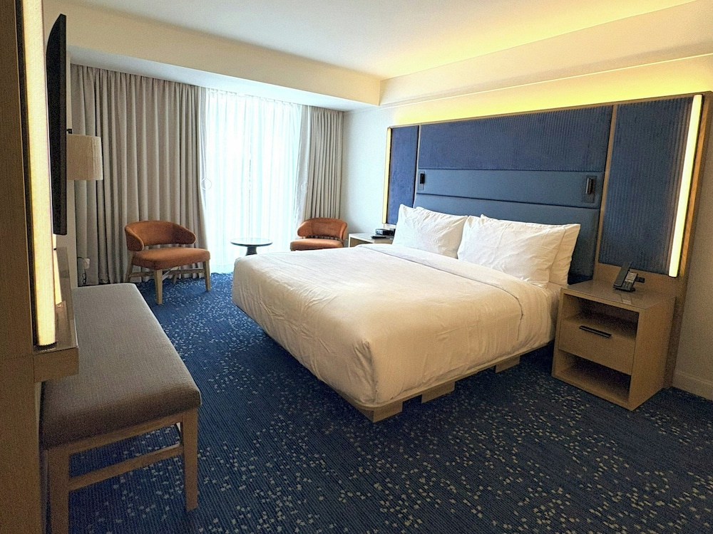 Virginia Guesthouse Hotel and Conference Center 18/50