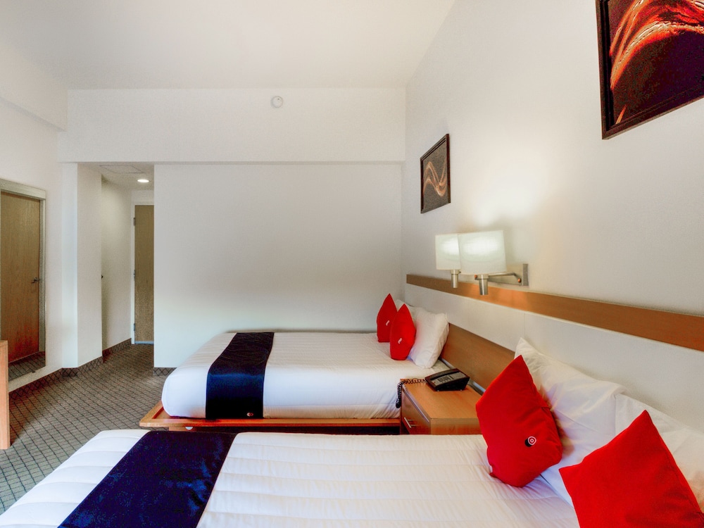 Capital O Hotel Herederos, Piedras Negras 14/35